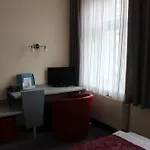 1a 3* Τσβικάου