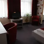 Ξενοδοχείο 1a 3*