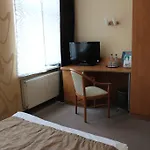 1a Ξενοδοχείο Τσβικάου