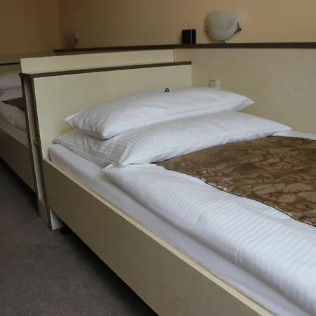 Hotel 1a 3*