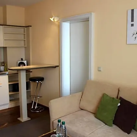 Hotel 1a 3*