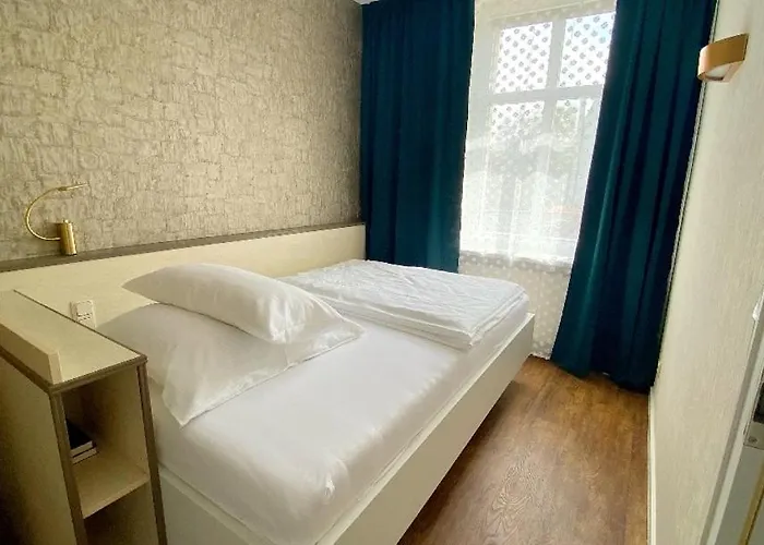 Hotell 1a 3*