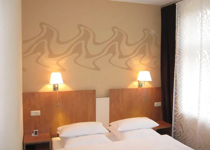 1a 3* Zwickau